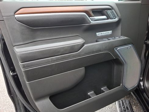 Used 2024 GMC Sierra 1500 Denali w/ Denali Reserve Package image 12