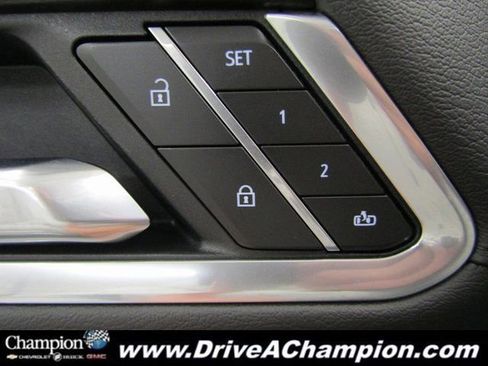 Certified 2026 GMC Sierra 1500 Denali w/ Technology Package image 33