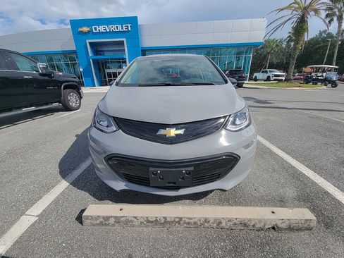 Used 2021 Chevrolet Bolt LT FWD image 3