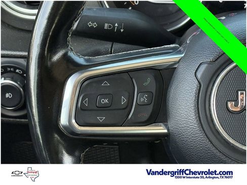 Used 2023 Jeep Wrangler Unlimited Sahara w/ Cold Weather Group AWD/4WD image 15