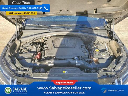 Used 2018 Land Rover Range Rover Velar S image 15