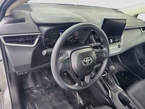 Certified 2024 Toyota Corolla LE FWD image 10