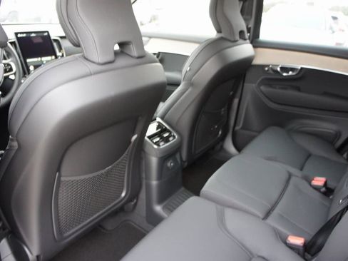 New 2025 Volvo XC90 T8 Plus w/ Protection Package Premier image 22
