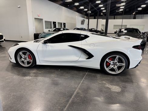 Used 2023 Chevrolet Corvette Stingray Preferred Cpe w/ Z51 Performance Package image 23
