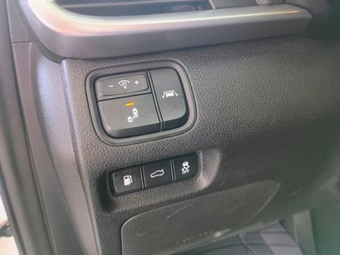 Used 2020 Kia Optima LX FWD image 38