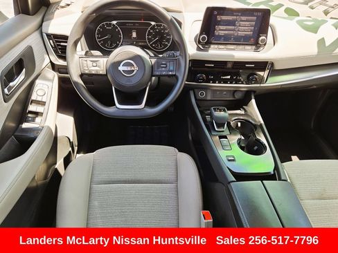 Used 2023 Nissan Rogue SV FWD image 15