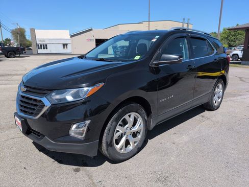 Used 2018 Chevrolet Equinox LT AWD/4WD image 2