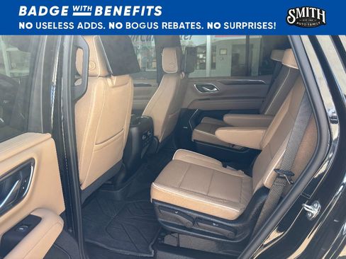Used 2024 Chevrolet Tahoe Premier w/ Advanced Technology Package AWD/4WD image 11