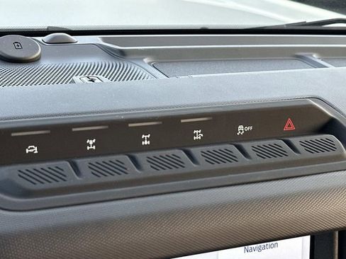 New 2025 Ford Bronco Badlands image 27