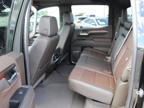 New 2026 GMC Sierra 1500 Denali image 13