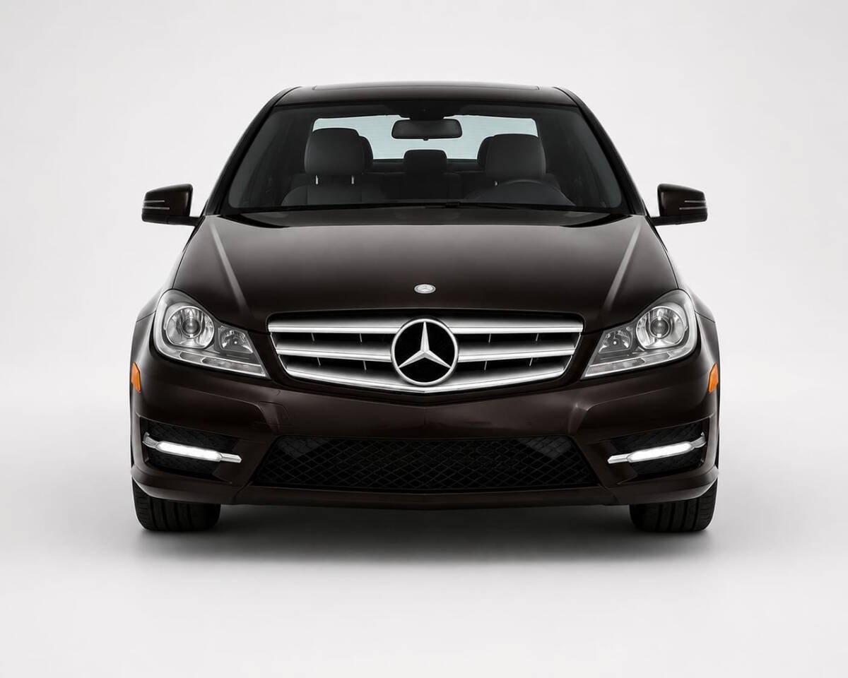 Used 2012 Mercedes-Benz C 250 Sedan image 6