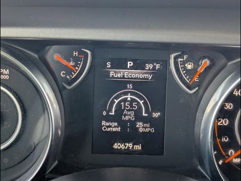 Used 2021 Jeep Wrangler Unlimited Sport image 10