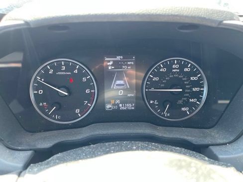 Used 2024 Subaru Crosstrek 2.5i Limited AWD/4WD image 7