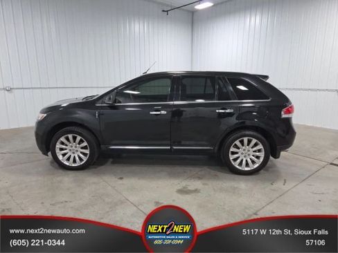 Used 2012 Lincoln MKX AWD image 1