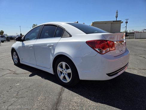 Used 2014 Chevrolet Cruze LT w/ All-Star Edition image 3