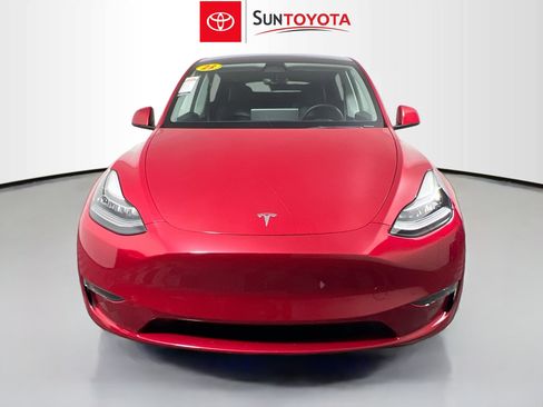 Used 2023 Tesla Model Y Long Range image 10