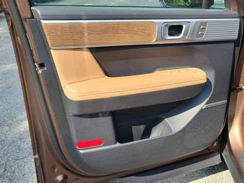 Used 2024 Hyundai Santa Fe Limited FWD image 19