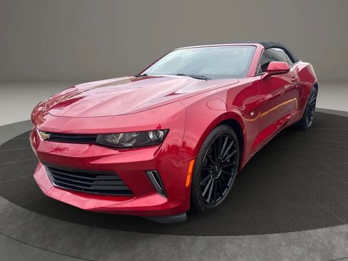 Used 2016 Chevrolet Camaro LT RWD image 1