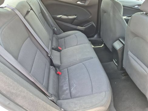 Used 2017 Chevrolet Cruze LT w/ Convenience Package FWD image 20
