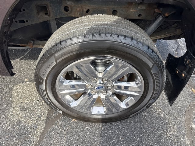 Used 2018 Ford F150 XLT w/ Equipment Group 302A Luxury AWD/4WD image 20