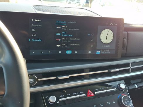 Certified 2025 Hyundai Santa Fe SEL image 16