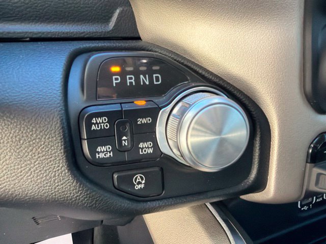 Used 2020 RAM 1500 Laramie AWD/4WD image 14