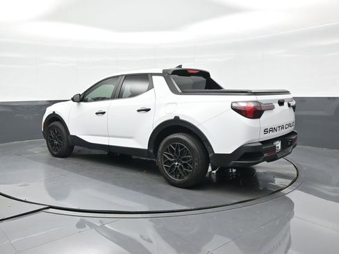 Used 2022 Hyundai Santa Cruz SEL image 4