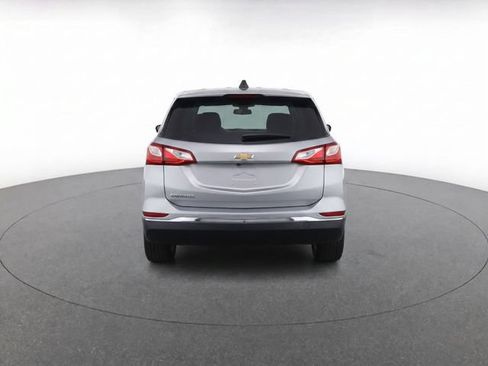Used 2024 Chevrolet Equinox LS w/ LS Convenience Package FWD image 6