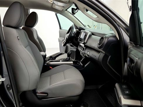 Certified 2023 Toyota Tacoma SR5 w/ Black Out Package (TMS) image 17
