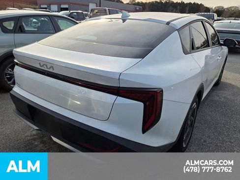 Used 2025 Kia K4 EX FWD image 12