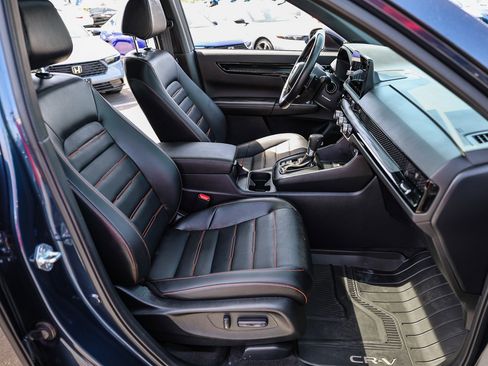 Certified 2025 Honda CR-V Sport Touring image 9