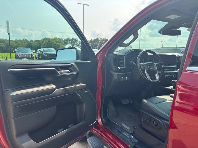 Used 2022 GMC Sierra 1500 SLT w/ SLT Premium Plus Package AWD/4WD image 9