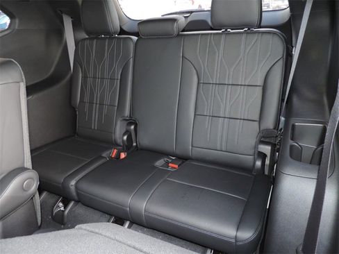 New 2026 Buick Enclave Avenir w/ Super Cruise Package image 19