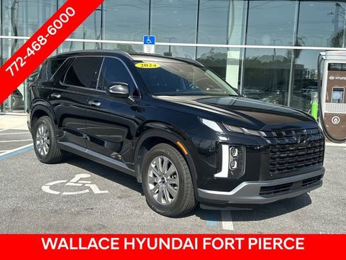 Used 2024 Hyundai Palisade SEL FWD image 4