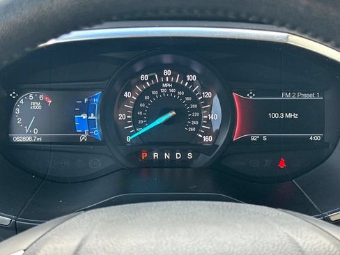 Used 2020 Ford Edge Titanium AWD/4WD image 25