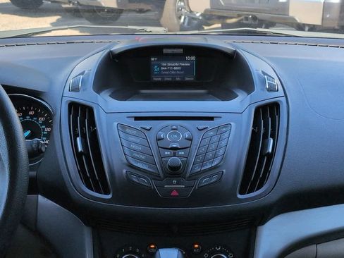 Used 2015 Ford Escape SE FWD image 17