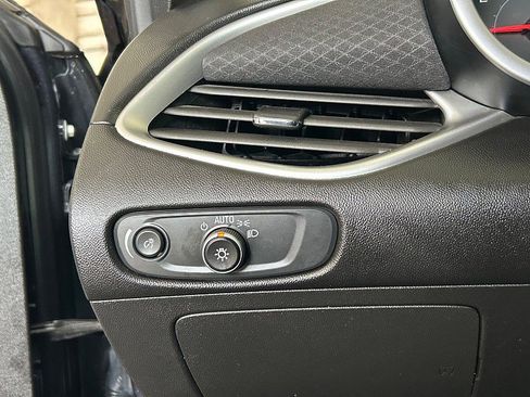 Used 2023 Chevrolet Malibu LT image 51