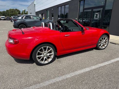 Used 2012 MAZDA MX-5 Miata Grand Touring w/ Premium Pkg RWD image 4
