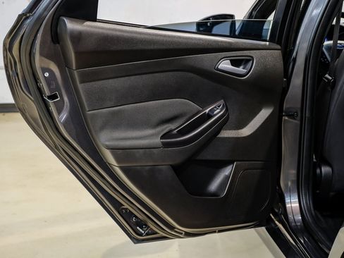 Used 2015 Ford Focus ST image 50