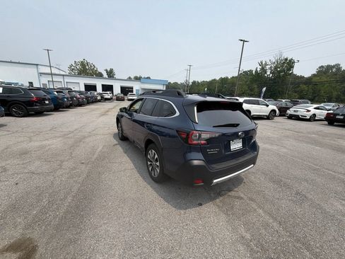 Used 2024 Subaru Outback Limited AWD/4WD image 6