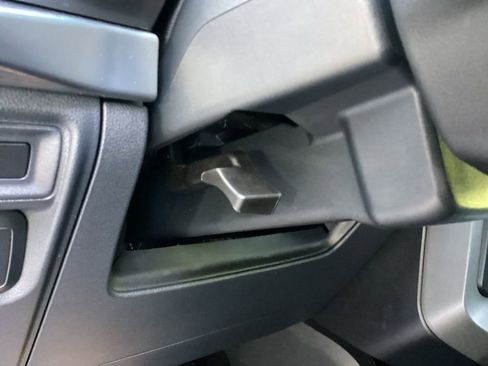 Used 2022 Ford F150 Lariat image 63