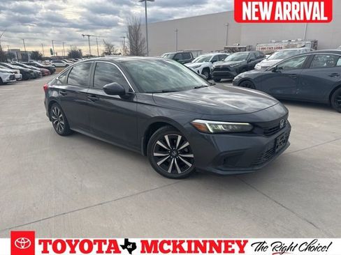 Used 2022 Honda Civic EX image 1