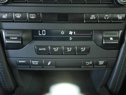 Used 2011 Porsche 911 Speedster image 19