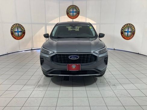 Used 2025 Ford Escape Active AWD/4WD image 19