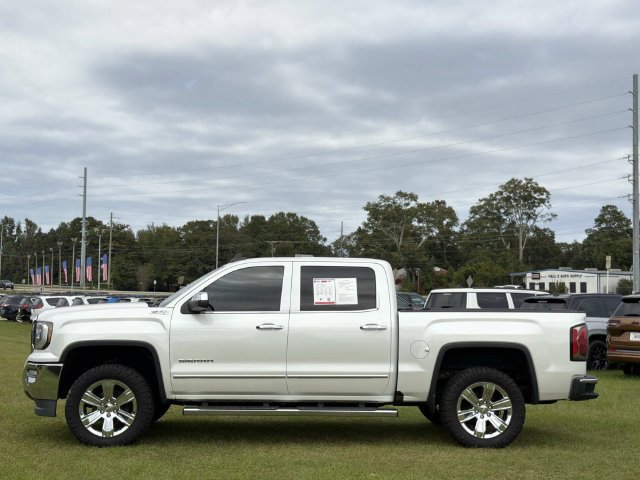 Used 2018 GMC Sierra 1500 SLT AWD/4WD image 11