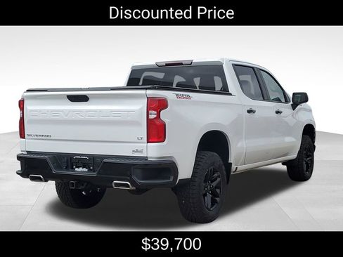 Certified 2022 Chevrolet Silverado 1500 LT Trail Boss w/ Safety Package AWD/4WD image 3