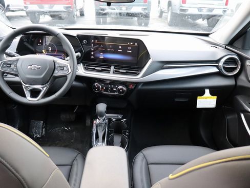 New 2026 Chevrolet Trax ACTIV image 17