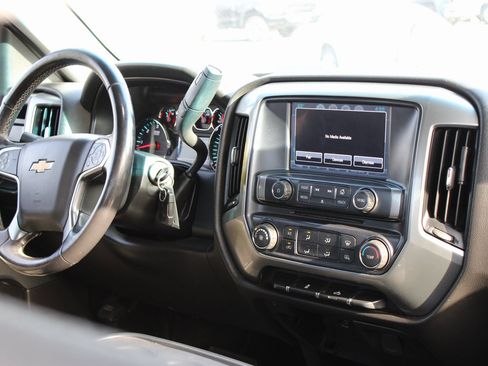 Used 2019 Chevrolet Silverado 1500 LT image 19