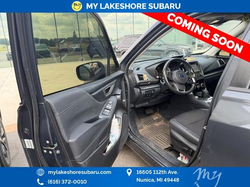Used 2020 Subaru Forester Premium AWD/4WD image 9