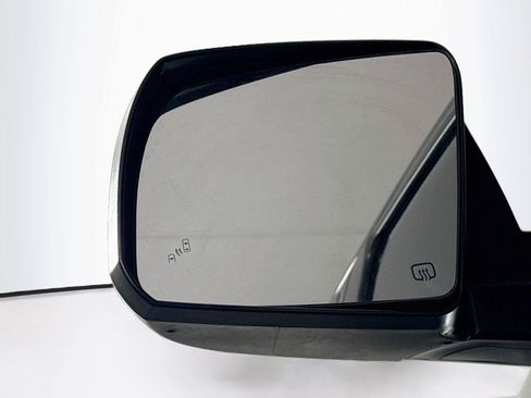 Certified 2021 Toyota Tundra SR5 RWD image 5